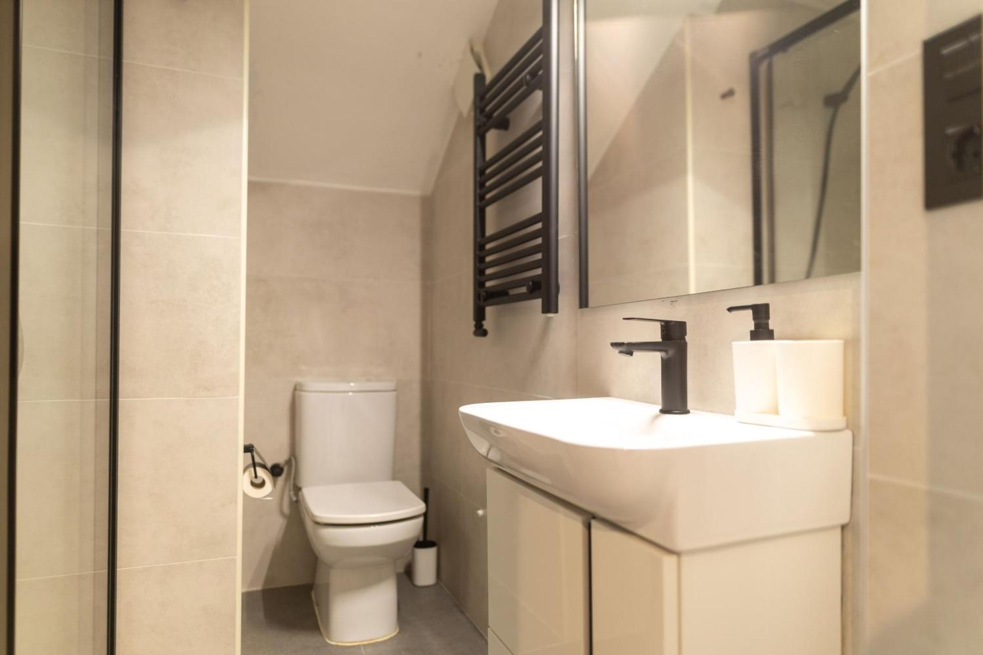 Suitur Beachfront Apartment Roc De Sant Gaieta Roda de Bará エクステリア 写真