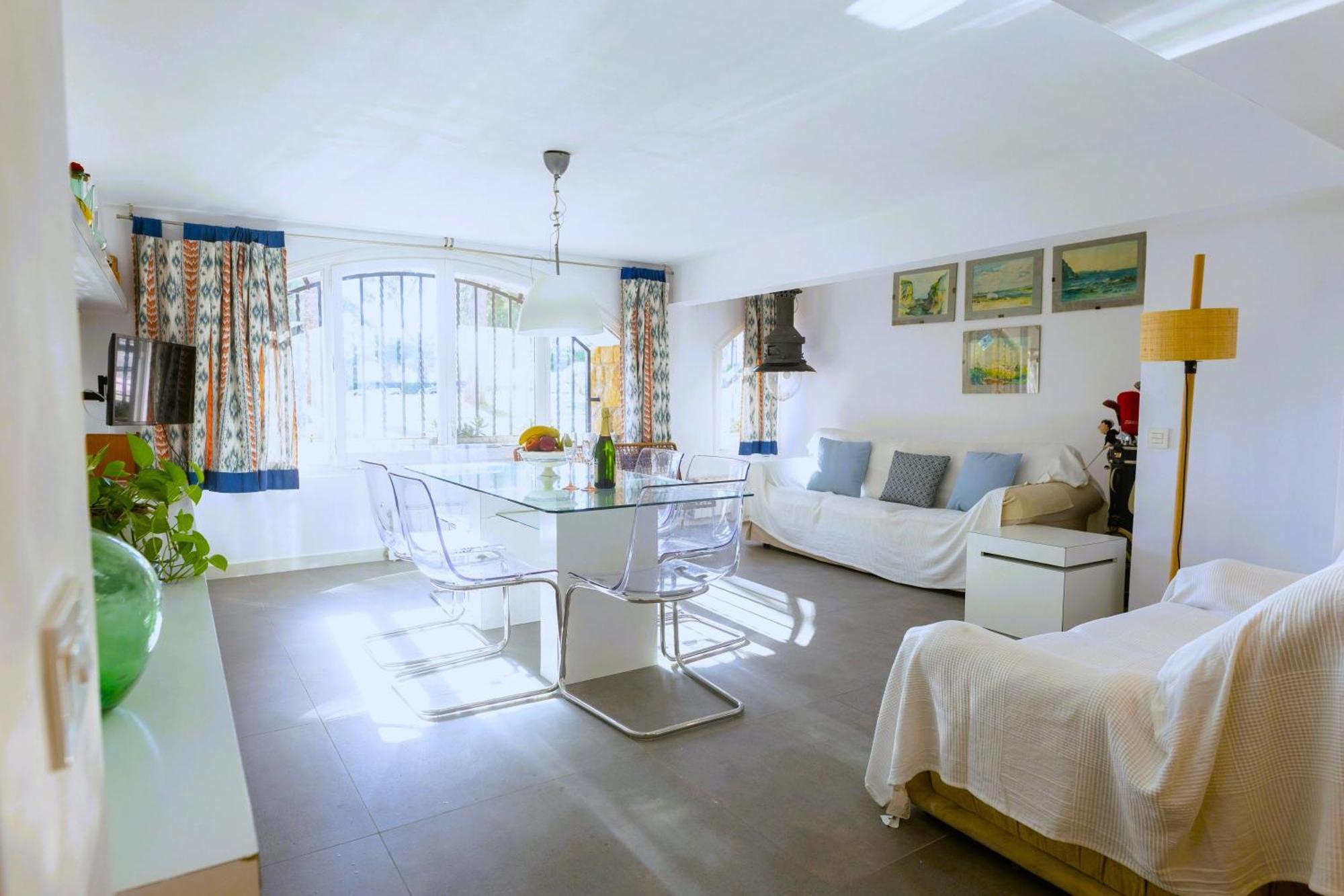 Suitur Beachfront Apartment Roc De Sant Gaieta Roda de Bará エクステリア 写真